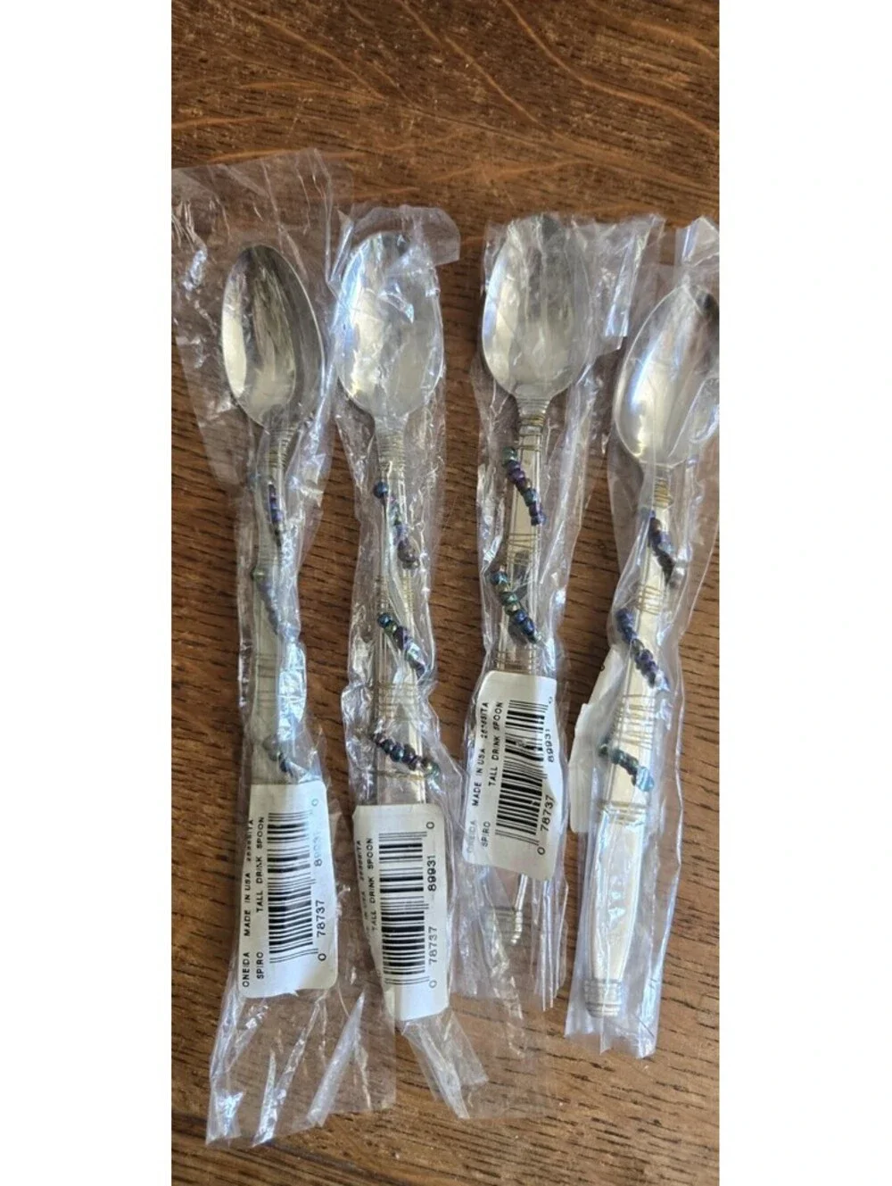 Present Stainless Oneida Set of 4 NEW Long Teaspoons 6 1/2